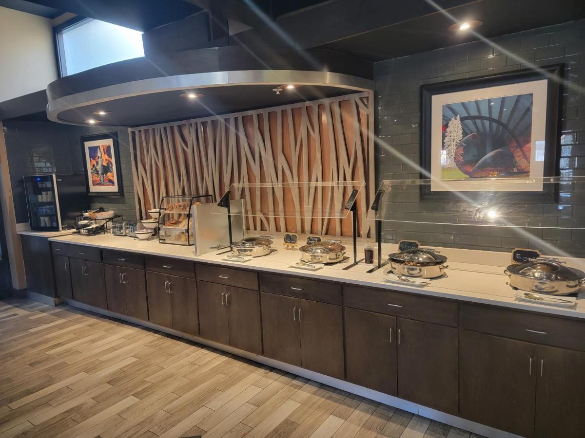 Holiday Inn Cleveland Northeast - Mentor By Ihg Экстерьер фото